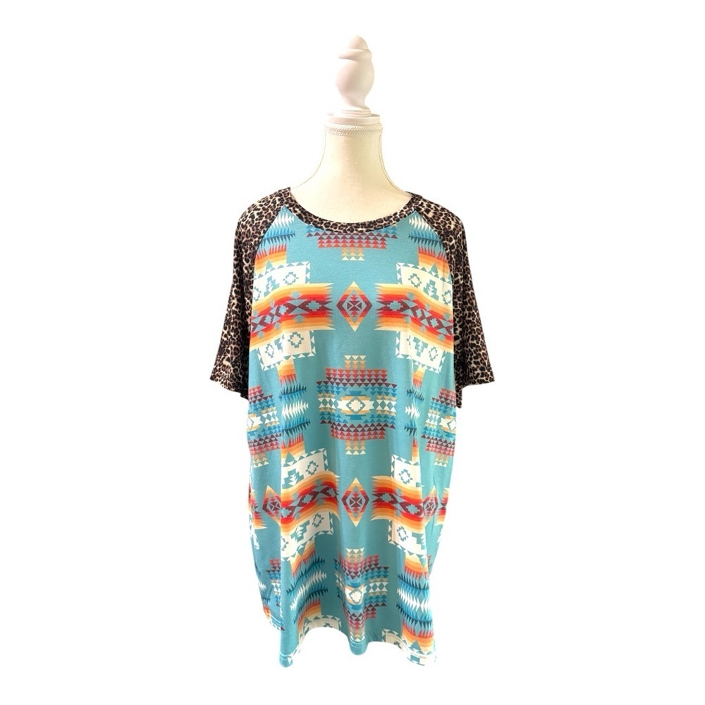 Southern Stitch 2XL Aztec & Leopard Print Raglan Sleeve Top